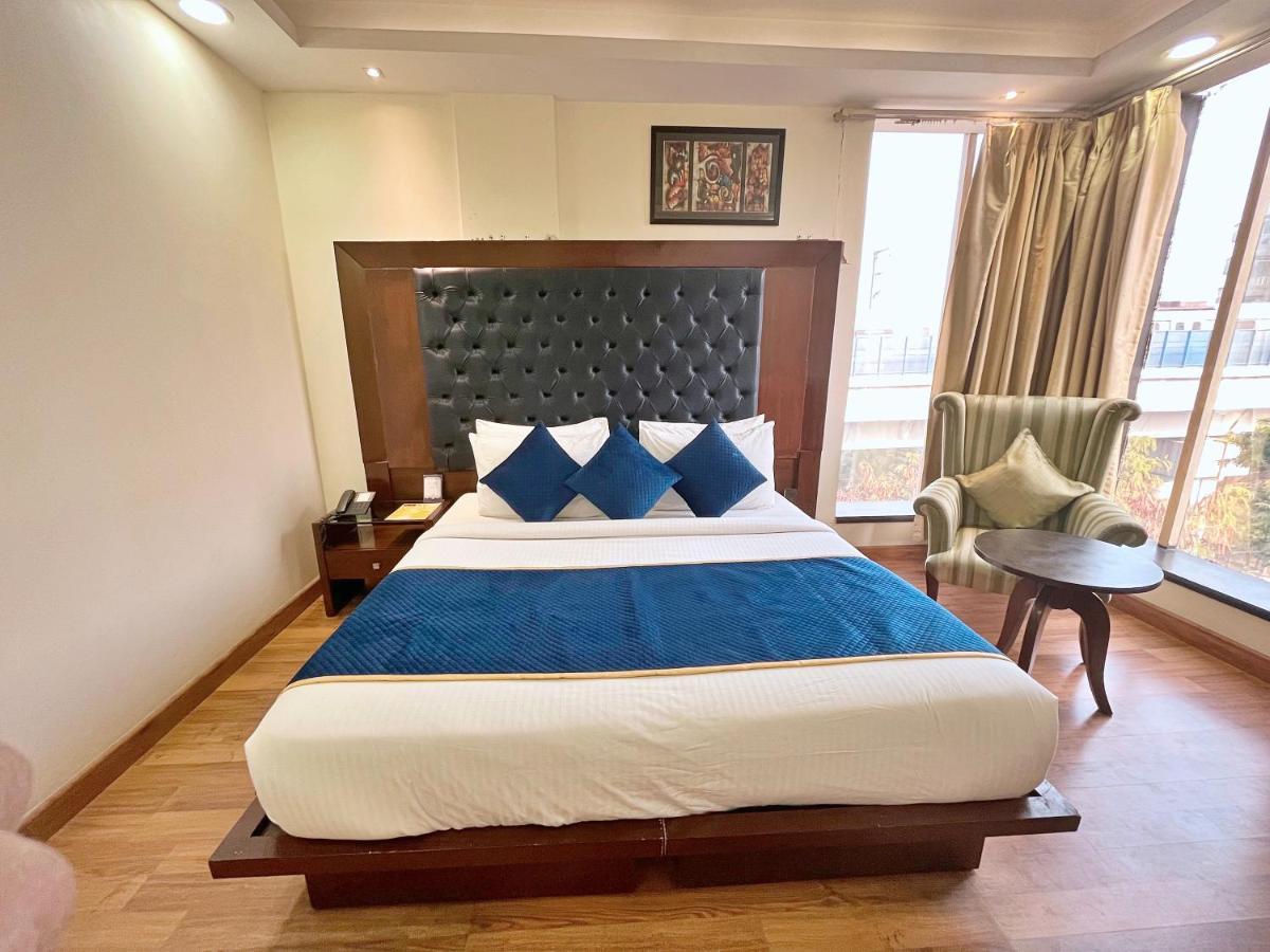 The Grand Orion - Kailash Colony Neu-Delhi Exterior foto