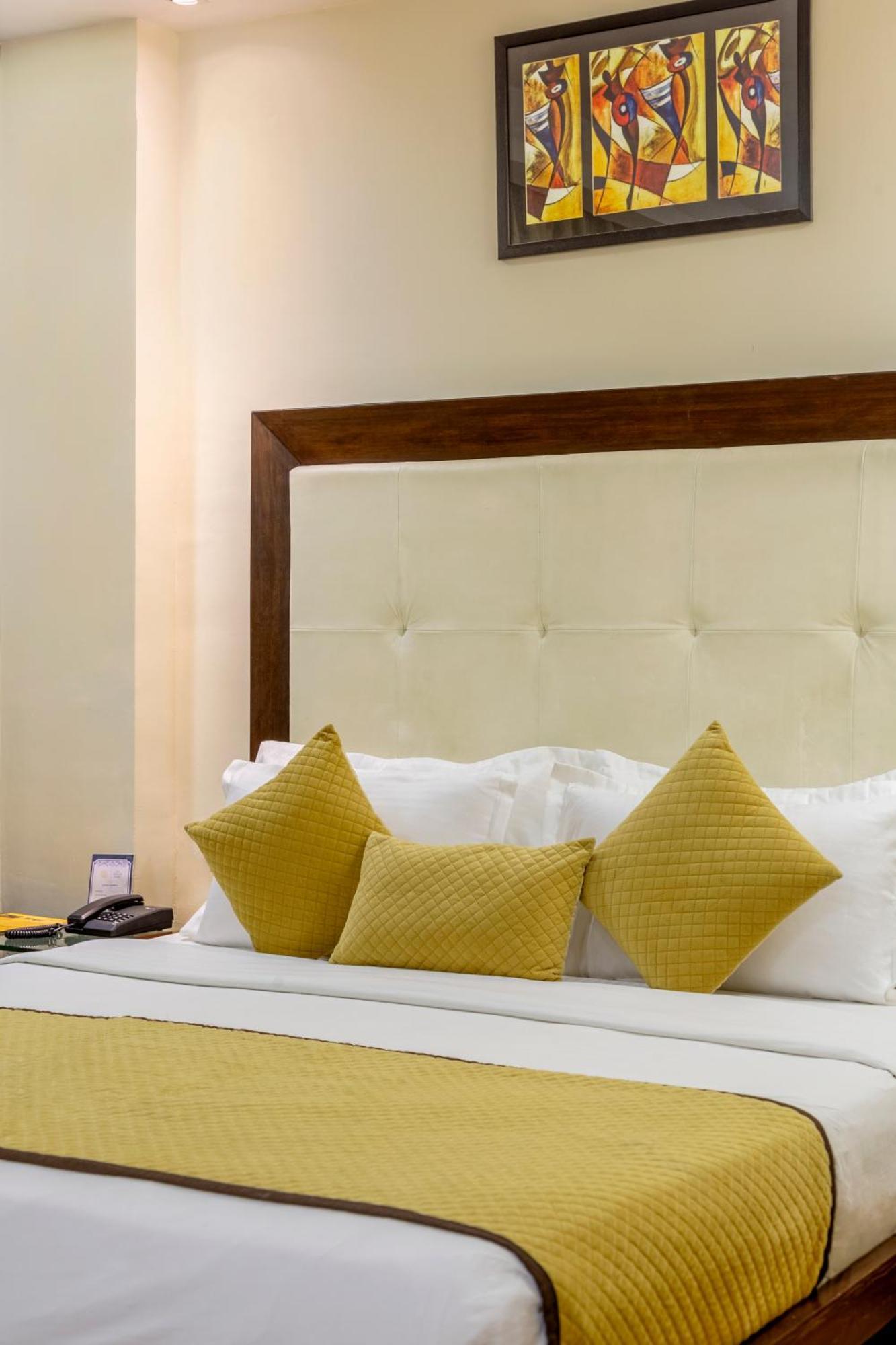 The Grand Orion - Kailash Colony Neu-Delhi Exterior foto