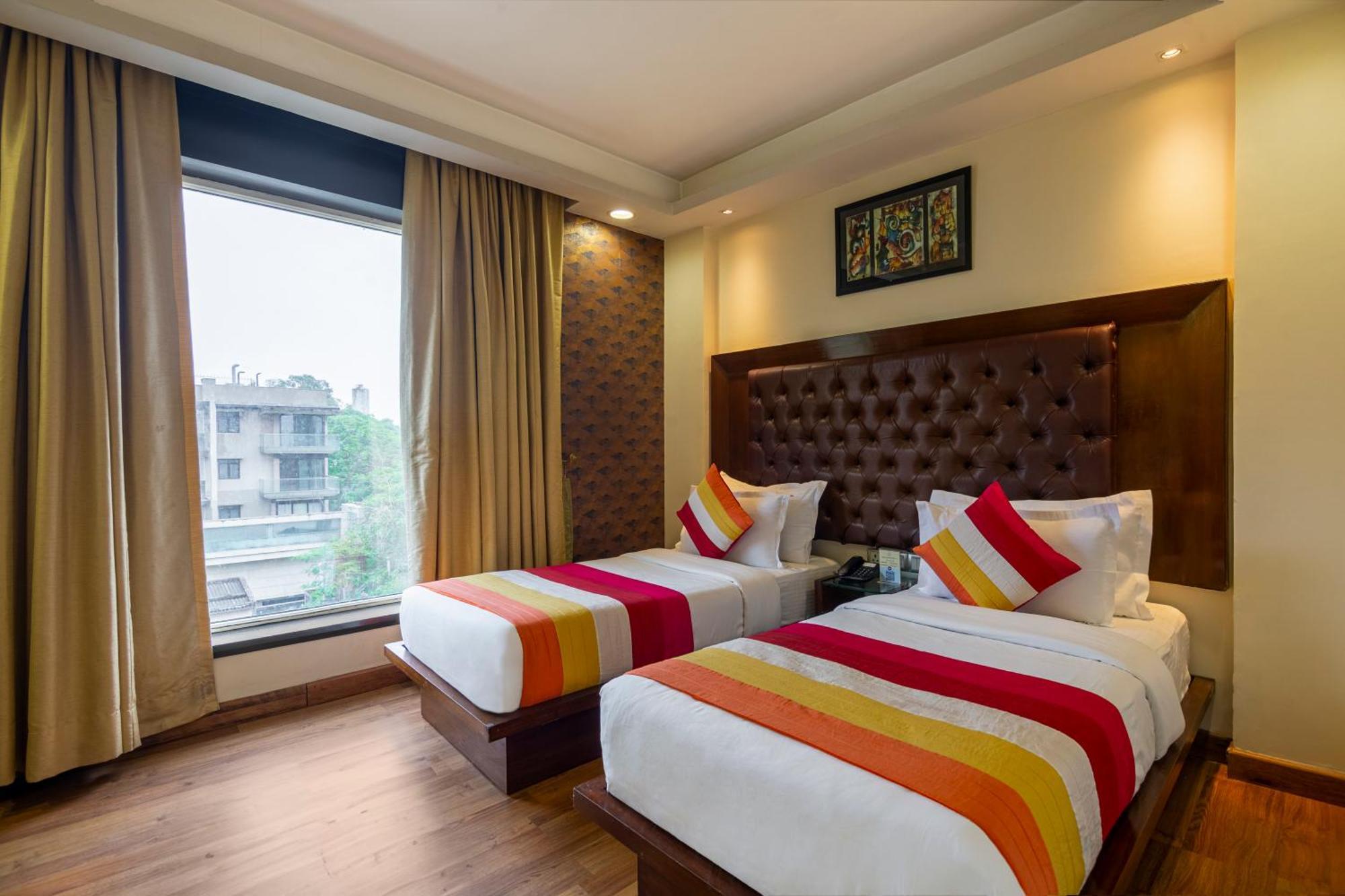 The Grand Orion - Kailash Colony Neu-Delhi Exterior foto