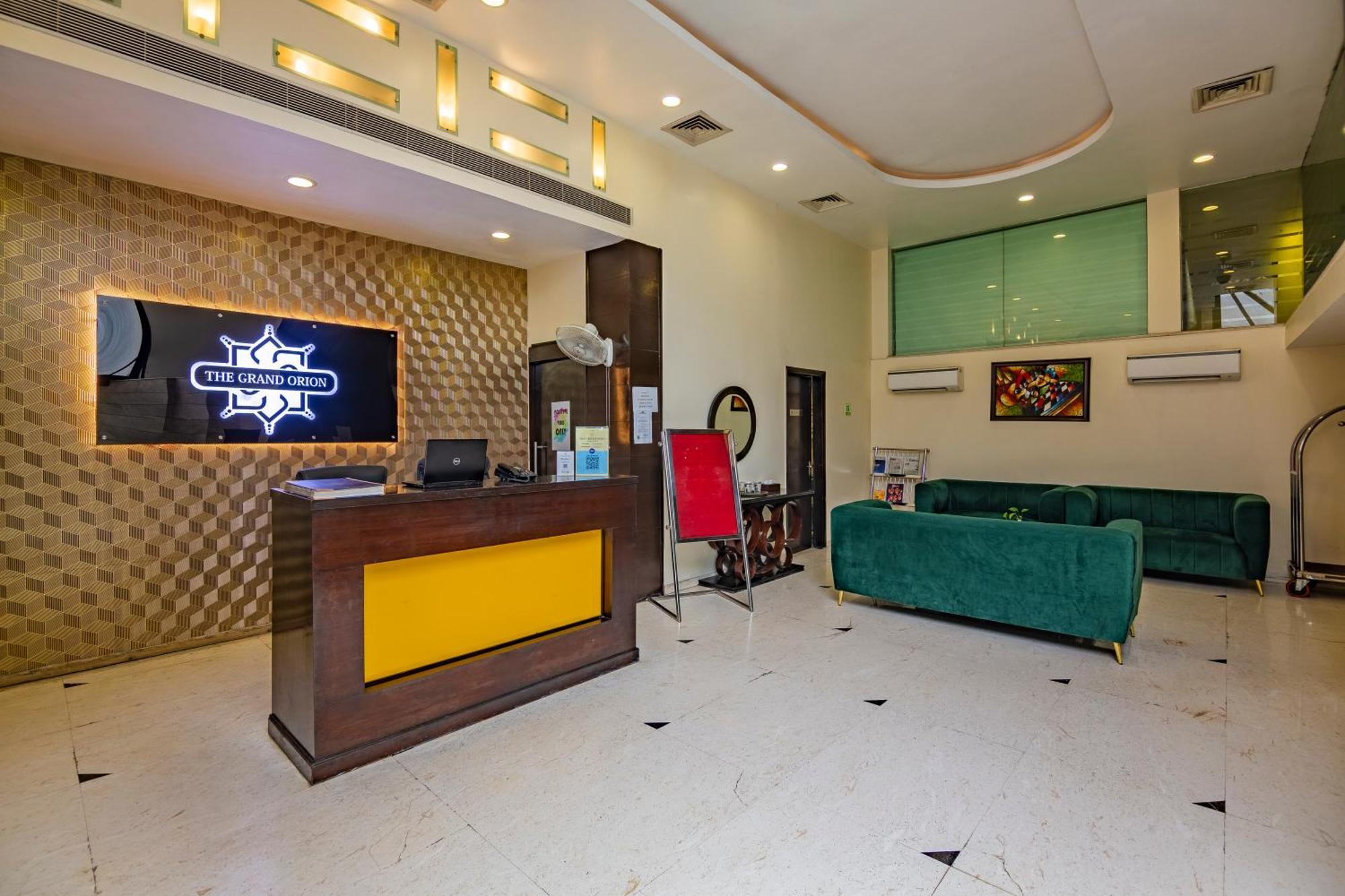 The Grand Orion - Kailash Colony Neu-Delhi Exterior foto