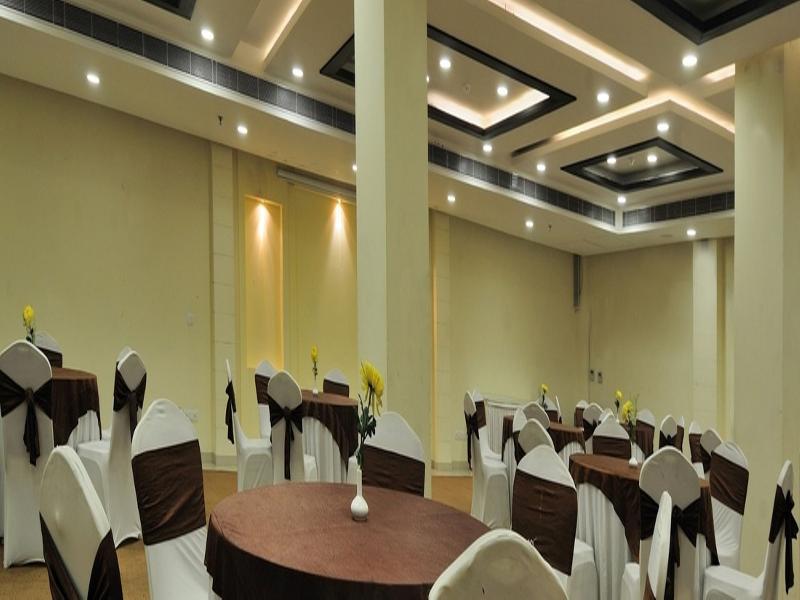 The Grand Orion - Kailash Colony Neu-Delhi Exterior foto